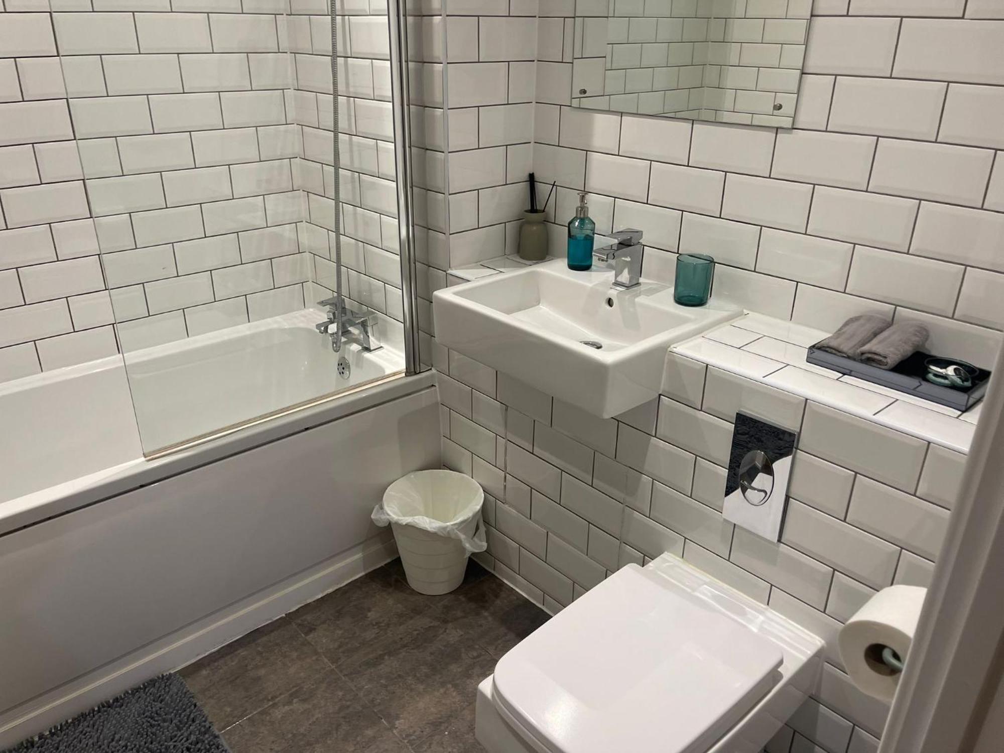 Deluxe Central Apartment - Fast Wifi- Utilitia Arena - Icc - Sea Life Centre Birmingham Ngoại thất bức ảnh